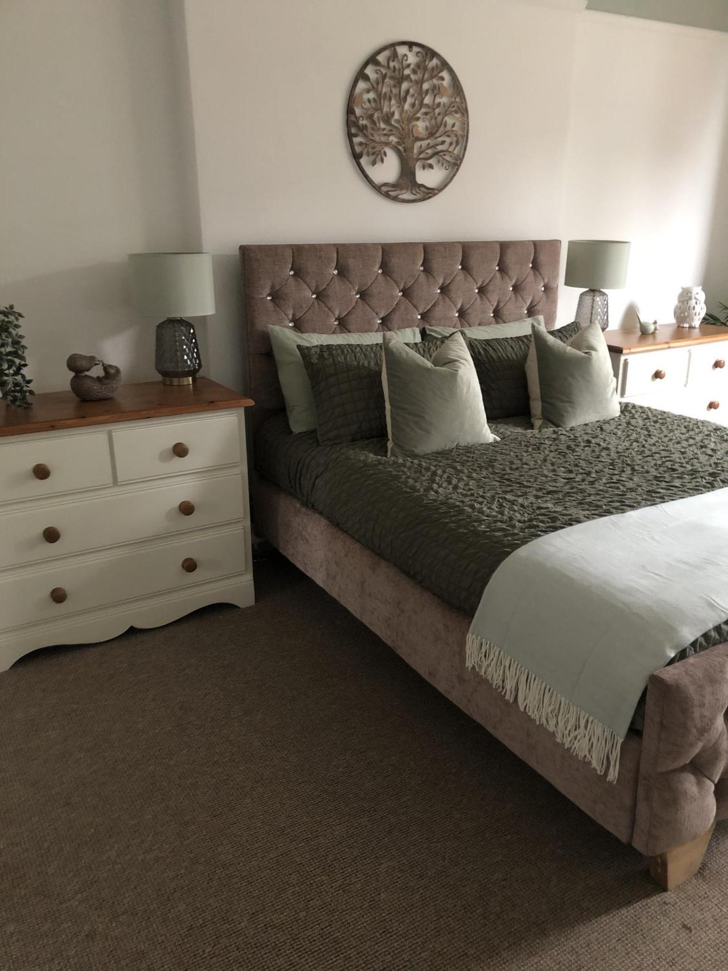 Castle Mount Apartment Lincoln Bilik gambar